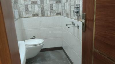Image of 1100 Sq.ft 3 BHK Builder Floor for sale in Hari Nagar, New Delhi for Rs. 11000000