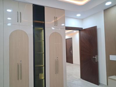 Bedroom Image of 2250 Sq.ft 4 BHK Builder Floor for sale in Paschim Vihar New Delhi for Rs. 42000000