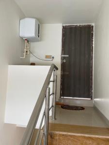 Bathroom Image of 3600 Sq.ft 4 BHK Villa for rent in Bhayli Vadodara for Rs. 35000