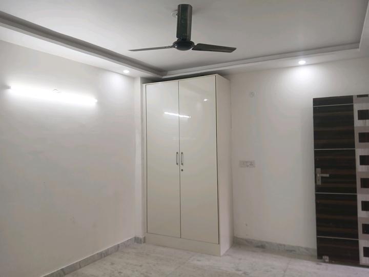 Basai Darapur, Bali Nagar Bedroom One 1