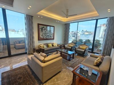 Living Room Image of 4500 Sq.ft 4 BHK Builder Floor for sale in South Extension II New Delhi for Rs. 122500000