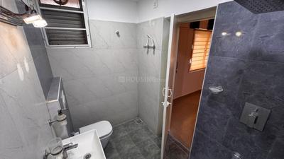 Bathroom Image of 4000 Sq.ft 12 BHK Independent House for sale in Thoraipakkam Chennai for Rs. 32000000