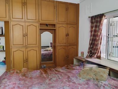 Bedroom Image of 800 Sq.ft 1 BHK Duplex for rent in Alkapuri Vadodara for Rs. 18000