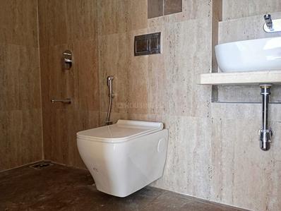 Image of 1050 Sq.ft 2 BHK Apartment / Flat for rent in Tridhaatu Aum, Chembur, Mumbai for Rs. 80000