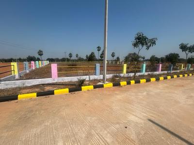 Image of 100 Sq.ft Residential Plot / Land for sale in Yadagirigutta, Yadadri Bhuvanagiri for Rs. 1200000