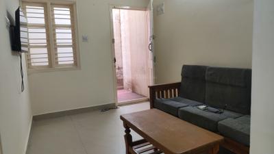 Living Room Image of 1000 Sq.ft 2 BHK Apartment / Flat for rent in S.G. Palya Bengaluru for Rs. 27000