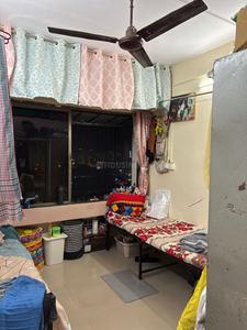 Bedroom Image of Female PG in Worli, Mumbai