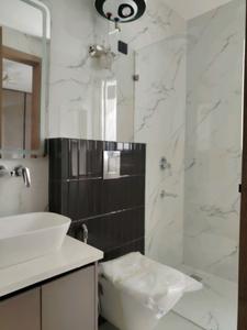 Common Bathroom Image of 2700 Sq.ft 4 BHK Builder Floor for sale in Paramount Luxury Floors Sushant Lok 3 B Block, Sector 57 Gurgaon for Rs. 38500000
