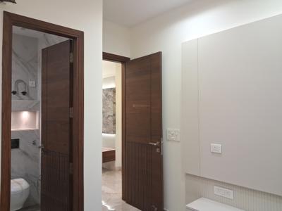 Bedroom Image of 1350 Sq.ft 3 BHK Builder Floor for sale in Paschim Vihar New Delhi for Rs. 27500000