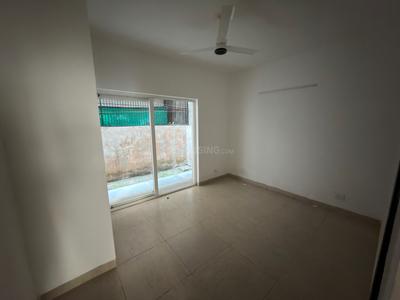 Bedroom Image of 932 Sq.ft 2 BHK Builder Floor for sale in Wave Veridia, Wave City Ghaziabad for Rs. 8800000
