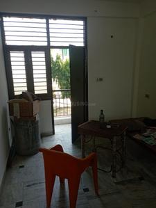 Hall Image of 675 Sq.ft 2 BHK Apartment / Flat for rent in Bichpuri Agra for Rs. 6000