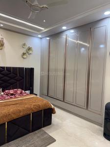 Bedroom Image of 1800 Sq.ft 3 BHK Builder Floor for sale in Ashok Nagar New Delhi for Rs. 33500000