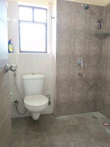 Common Bathroom Image of 970 Sq.ft 2 BHK Apartment / Flat for sale in Southwinds, Rajpur Kolkata for Rs. 5600000