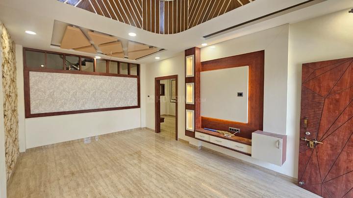 Goyal Avenue Main Image 1