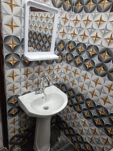 Bathroom Image of Hamza PG in Sedhar, Jammu