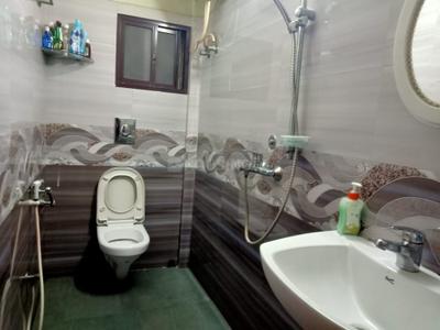 Bathroom Image of 801 Sq.ft 2 BHK Apartment / Flat for sale in Kalikapur, EM Bypass Kolkata for Rs. 4900000