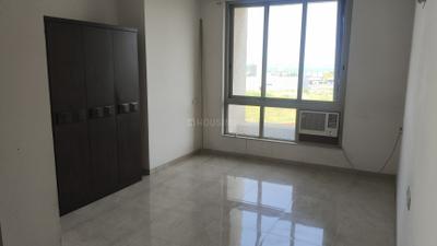 Bedroom Image of 1200 Sq.ft 3 BHK Apartment / Flat for rent in Rodas Enclave Sunrays, Hiranandani Estate Thane for Rs. 65000