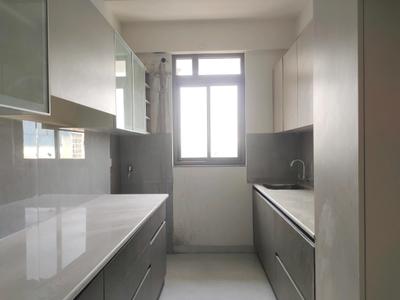 Kitchen Image of 950 Sq.ft 2.5 BHK Apartment / Flat for rent in Savvy Merushikhar, Andheri East Mumbai for Rs. 95000