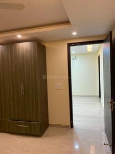 Bedroom Image of 2350 Sq.ft 3.5 BHK Apartment / Flat for sale in Karanvir Towers, Sector 52 Gurgaon for Rs. 26500000