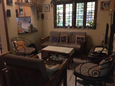 Living Room Image of 750 Sq.ft 2 BHK Builder Floor for sale in Dhakuria Kolkata for Rs. 8000000