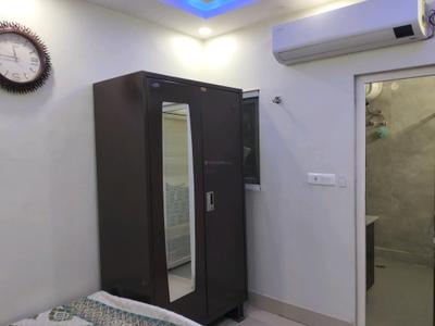 Bedroom Image of 980 Sq.ft 3 BHK Apartment / Flat for sale in Laxmi Nagar New Delhi for Rs. 9000000