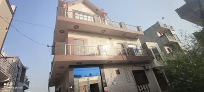 Image of 2250 Sq.ft 4 BHK Duplex for sale in Rise Organic Ghar, Lal Kuan, Ghaziabad for Rs. 12000000