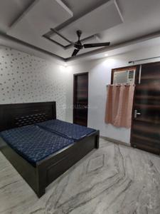 Bedroom Image of 950 Sq.ft 2 BHK Builder Floor for rent in Mansarover Garden New Delhi for Rs. 37000
