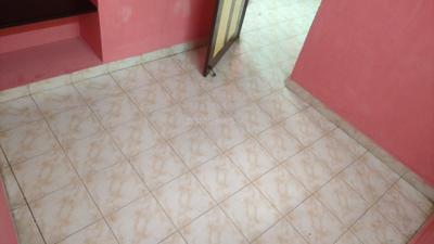 Bedroom Image of 350 Sq.ft 1 BHK Independent House for rent in Thiruvanmiyur Chennai for Rs. 12000