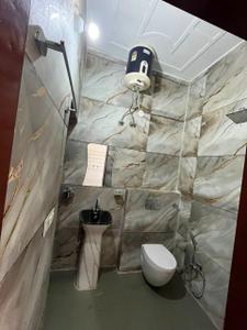 Bathroom Image of 1200 Sq.ft 2 BHK Independent House for rent in Bhago Majra Mohali for Rs. 30000