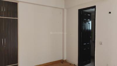 Bedroom Image of 1259 Sq.ft 2 BHK Apartment / Flat for rent in Arihant Ambience, Crossings Republik Ghaziabad for Rs. 17000