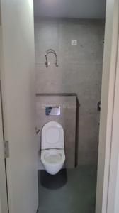 Bathroom Image of 1750 Sq.ft 3 BHK Apartment / Flat for rent in Gulnaar Meadows, Bhabat Zirakpur for Rs. 28000