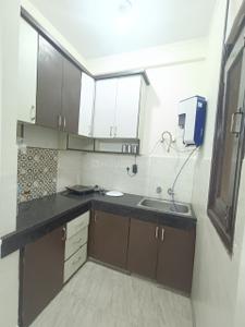 Kitchen Image of 550 Sq.ft 1 BHK Builder Floor for rent in Karkardooma New Delhi for Rs. 21500