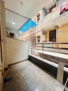 Balcony Image of 1350 Sq.ft 3 BHK Apartment / Flat for sale in Shalimar Garden Ghaziabad for Rs. 12000000