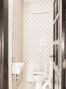 Image of 2100 Sq.ft 3 BHK Builder Floor for rent in Sector 40, Gurgaon for Rs. 50000