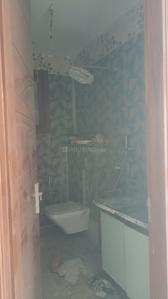 Bathroom Image of 960 Sq.ft 1 BHK Independent House for rent in Sector 108 Noida for Rs. 35000