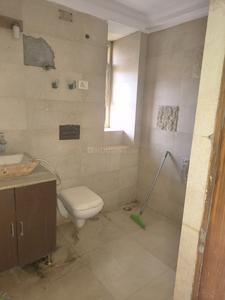 Bathroom Image of 1800 Sq.ft 3 BHK Apartment / Flat for sale in Air Force And Naval Officers Enclave, Sector 7 Dwarka New Delhi for Rs. 28444444