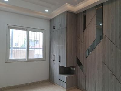Bedroom Image of 1350 Sq.ft 3 BHK Builder Floor for sale in Paschim Vihar New Delhi for Rs. 27000000