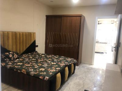 Bedroom Image of 1440 Sq.ft 3 BHK Builder Floor for sale in Mukherjee Nagar New Delhi for Rs. 16000000