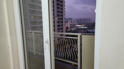 Image of 1800 Sq.ft 3 BHK Apartment / Flat for rent in BPTP Terra, Sector 37D, Gurgaon for Rs. 37500
