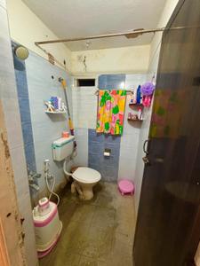 Bathroom Image of 626 Sq.ft 1.5 BHK Apartment / Flat for sale in Amarprakash The Royal Castle, Thirumudivakkam Chennai for Rs. 3000000