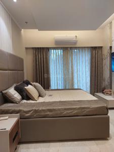 Bedroom Image of 1300 Sq.ft 3 BHK Apartment / Flat for sale in Kalpataru Magnus, Bandra East Mumbai for Rs. 77800000