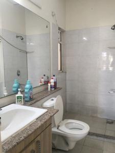 Common Bathroom Image of 1500 Sq.ft 3 BHK Apartment / Flat for sale in DLF Capital Greens, Karampura New Delhi for Rs. 27000000