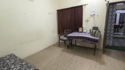 Bedroom Image of 500 Sq.ft 1 BHK Independent House for rent in Alambagh Lucknow for Rs. 6000