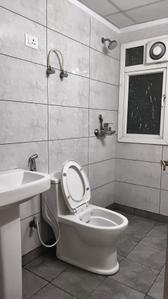 Image of 1150 Sq.ft 2.5 BHK Apartment / Flat for rent in Gulshan Botnia, Sector 144, Noida for Rs. 36000
