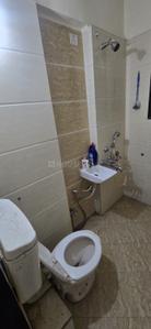 Bathroom Image of 698 Sq.ft 1 BHK Apartment / Flat for rent in Siddhi Nisarg, Wakad Pune for Rs. 23000