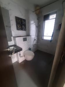 Bathroom Image of 1000 Sq.ft 3 BHK Apartment / Flat for rent in Kolshet Thane for Rs. 40000