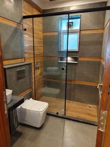 Bathroom Image of 1550 Sq.ft 3 BHK Builder Floor for sale in Sector 9 Gurgaon for Rs. 27300000
