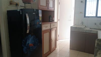 Kitchen Image of 700 Sq.ft 1 BHK Apartment / Flat for rent in Pankaj Nagar Surat for Rs. 17000