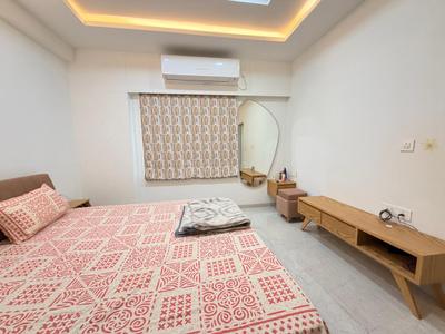 Bedroom Image of 2400 Sq.ft 4 BHK Apartment / Flat for rent in VHD Vicenza Highdeck II, Kalali Vadodara for Rs. 110000