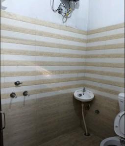 Bathroom Image of 987 Sq.ft 1 RK Independent House for sale in Guru Fateh Town, Kharar Mohali for Rs. 10000000